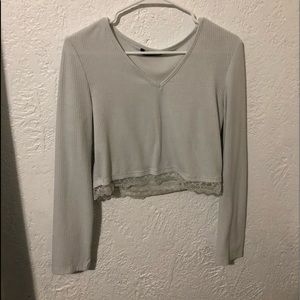GUC SHEIN Off-White Long sleeve crop top w/ lace bottom, STRETCHY, Size XL
